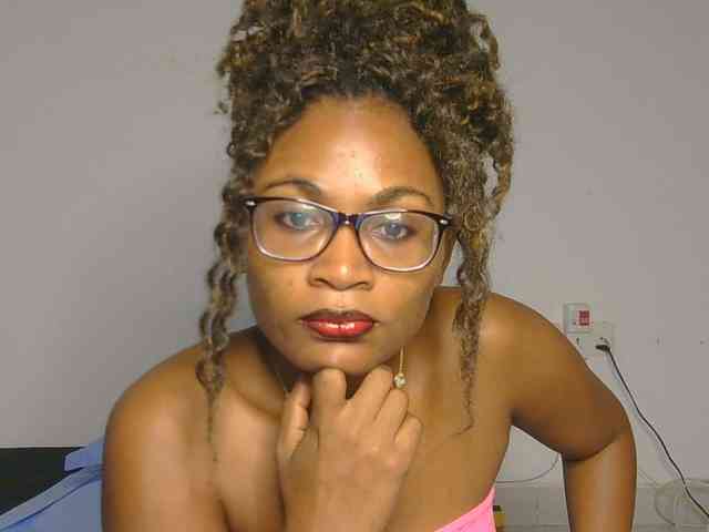 SassyAngels webcam