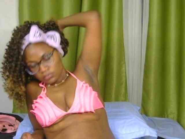 SassyAngels webcam