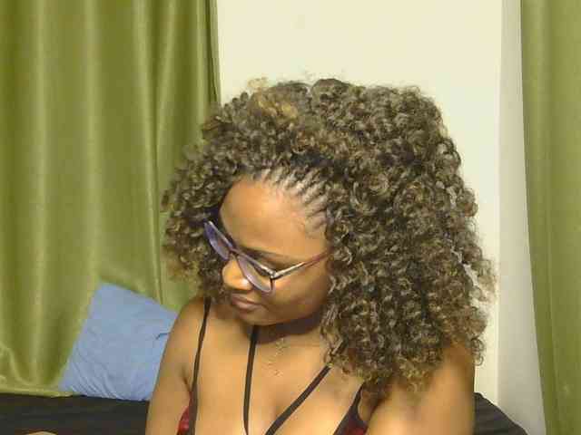 SassyAngels webcam
