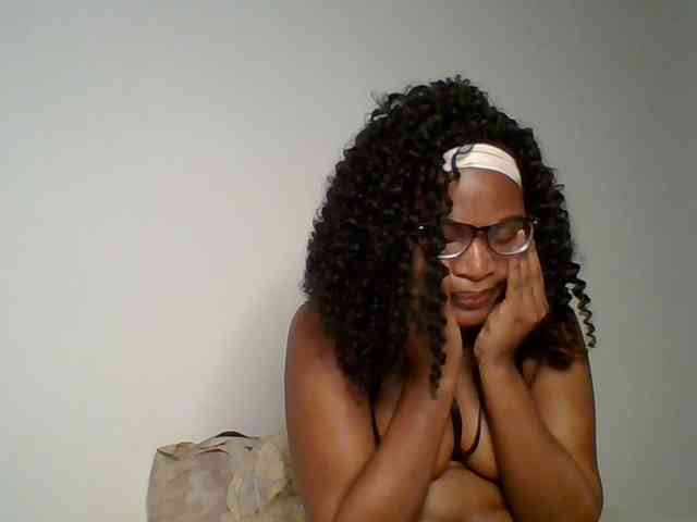 SassyAngels webcam