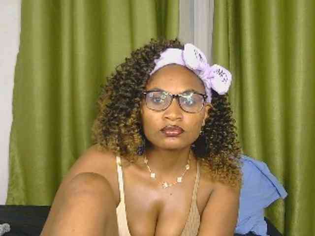 SassyAngels webcam
