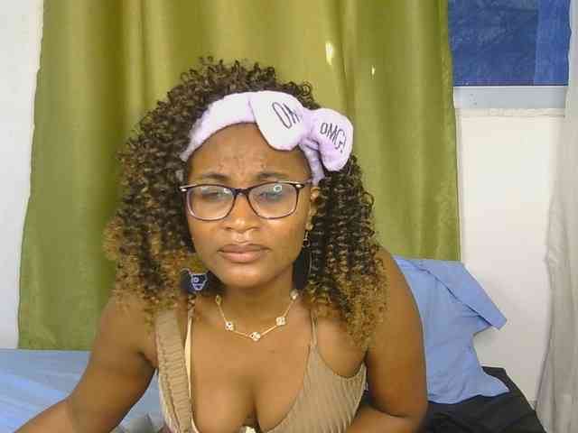SassyAngels webcam