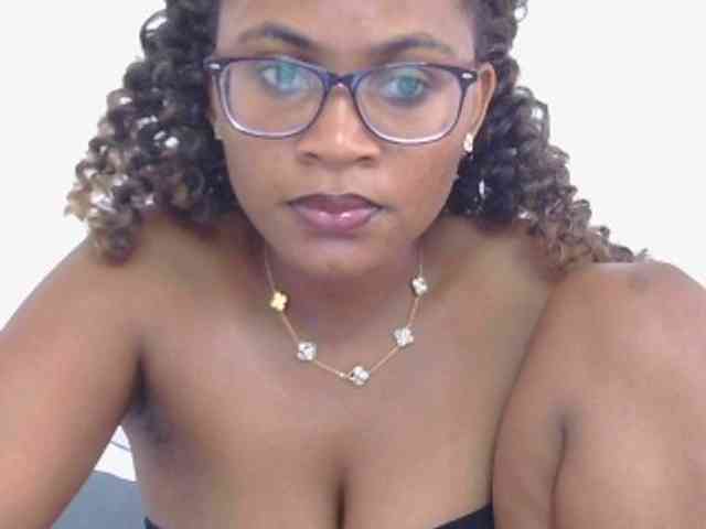 SassyAngels webcam