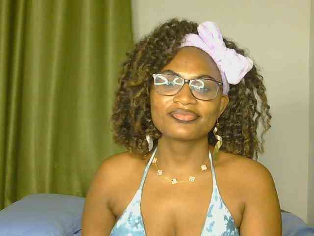 SassyAngels webcam
