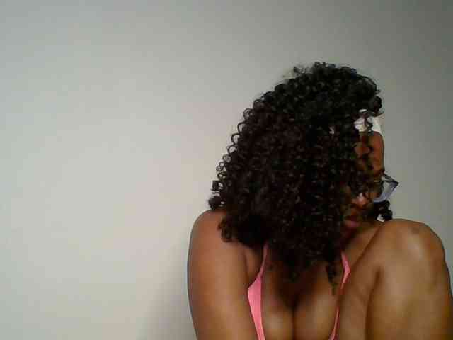 SassyAngels webcam