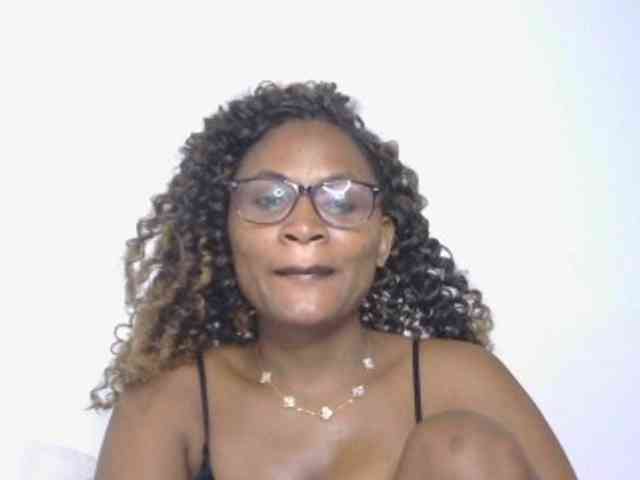 SassyAngels webcam