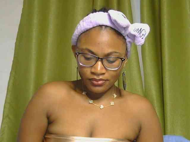SassyAngels webcam