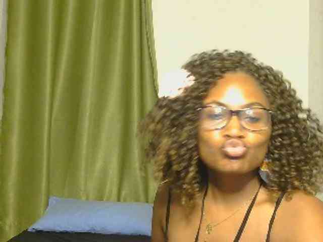 SassyAngels webcam