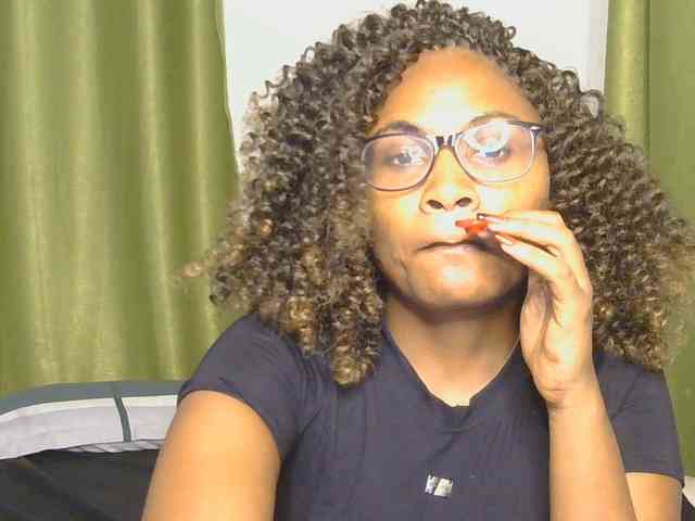 SassyAngels webcam