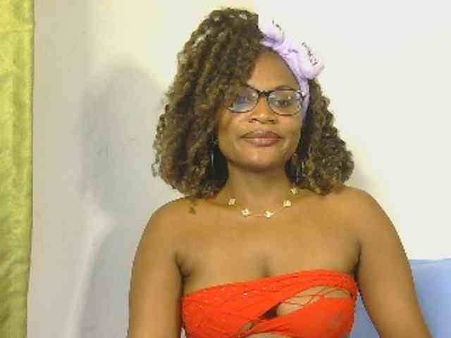 SassyAngels webcam
