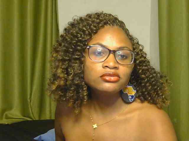 SassyAngels webcam