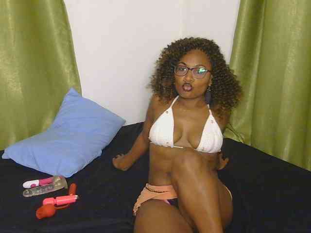 SassyAngels webcam