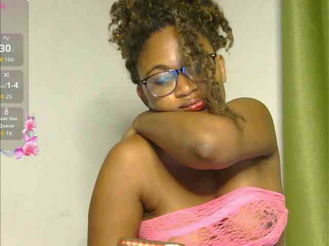SassyAngels webcam