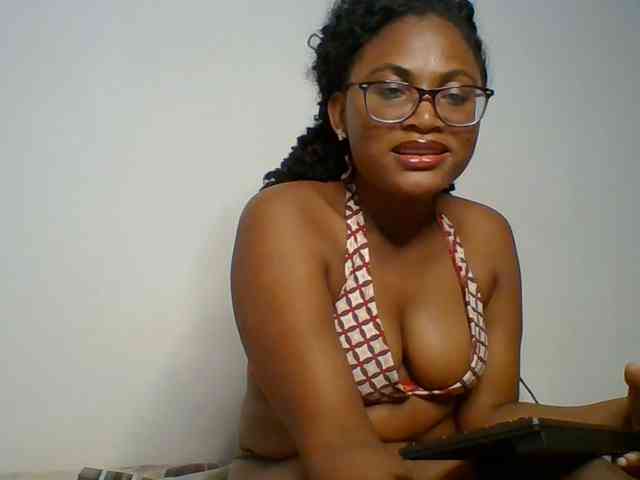 SassyAngels webcam