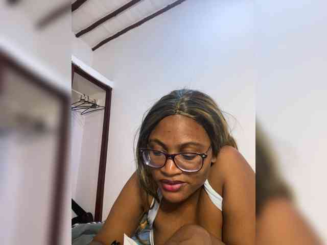SassyAngels webcam