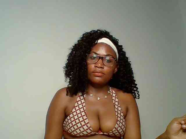 SassyAngels webcam