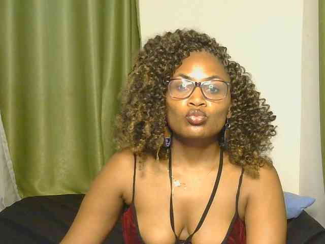 SassyAngels webcam