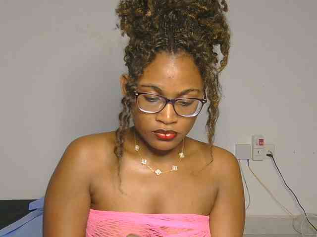 SassyAngels webcam