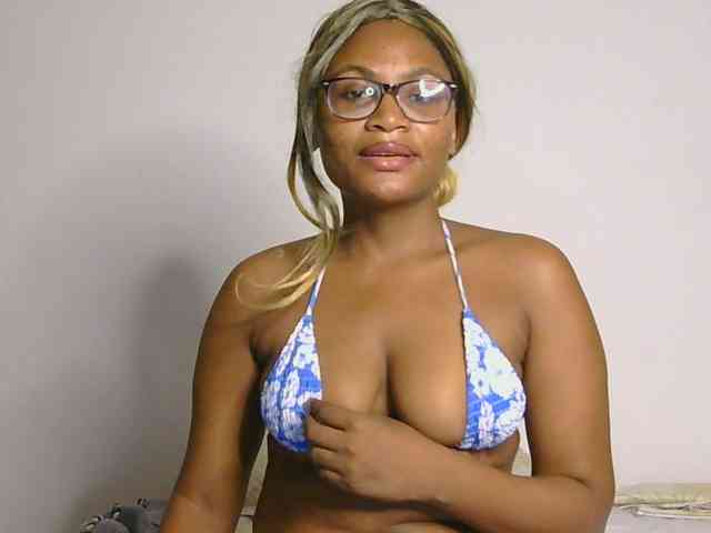SassyAngels webcam