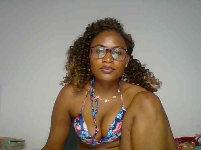 SassyAngels webcam