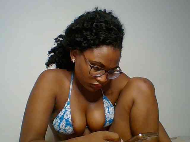 SassyAngels webcam