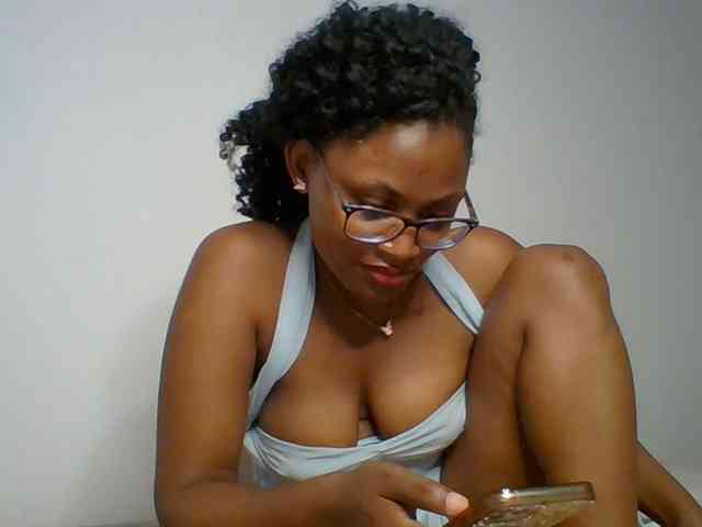 SassyAngels webcam