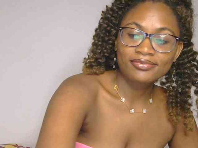 SassyAngels webcam