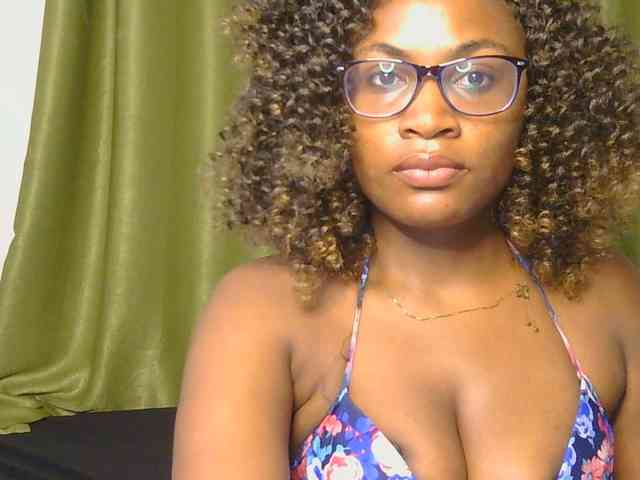 SassyAngels webcam