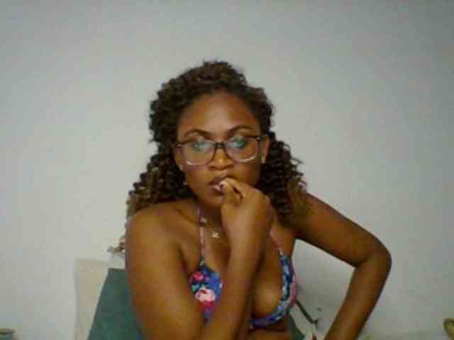 SassyAngels webcam