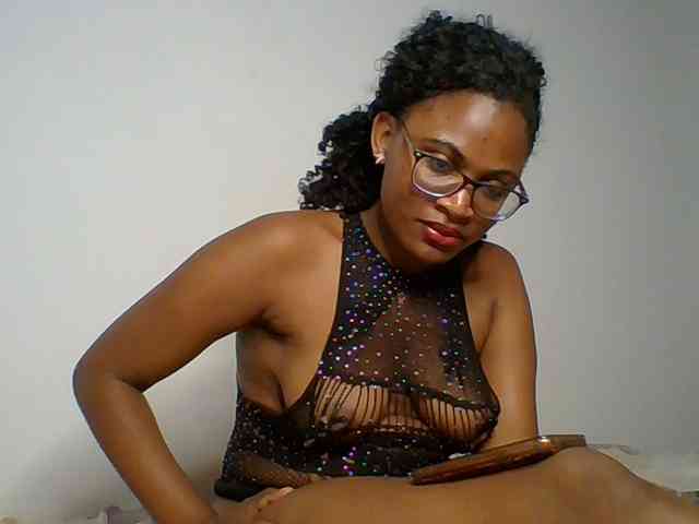SassyAngels webcam