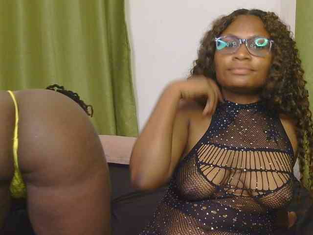 SassyAngels webcam