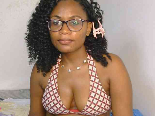 SassyAngels webcam