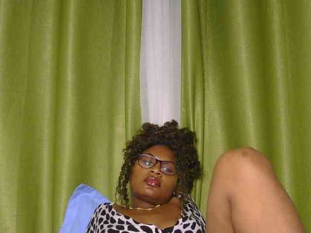 SassyAngels webcam