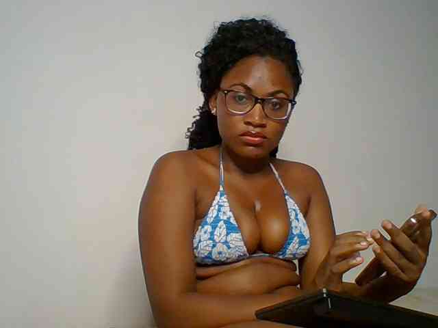 SassyAngels webcam