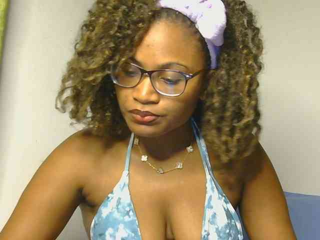 SassyAngels webcam