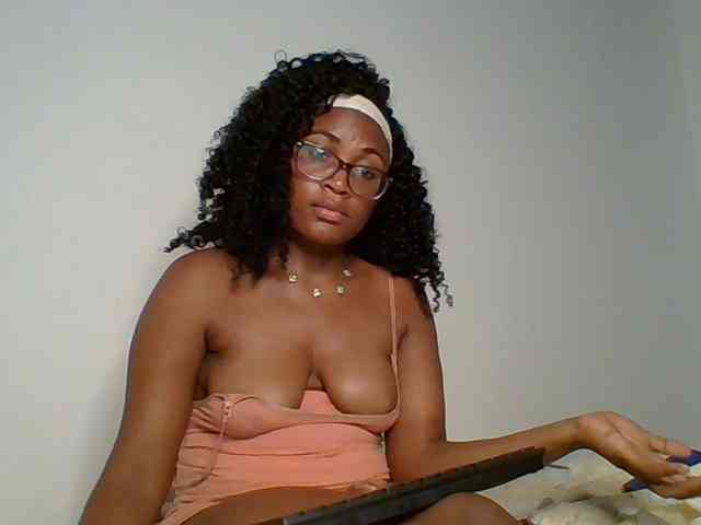 SassyAngels webcam