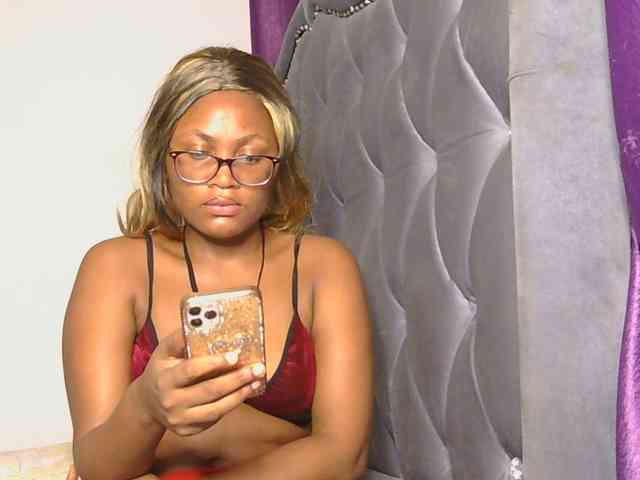 SassyAngels webcam