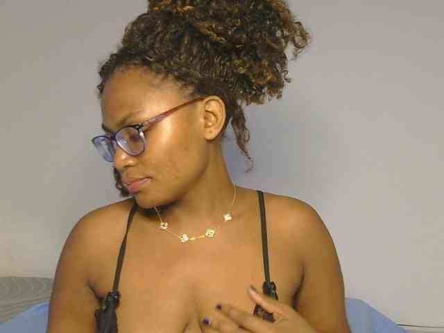 SassyAngels webcam