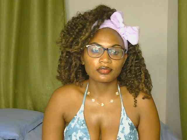 SassyAngels webcam