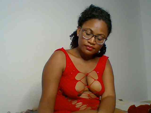 sassyangels's live room