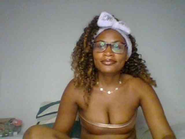 SassyAngels webcam
