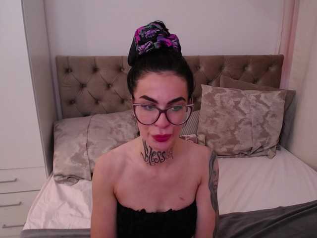 RaniaVibeXX