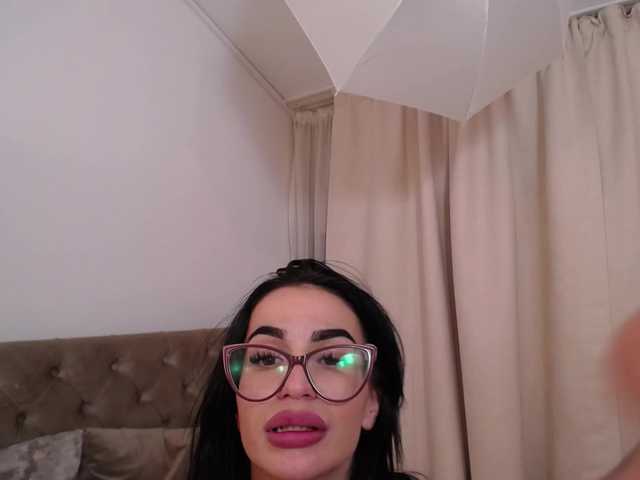 RaniaVibeXX