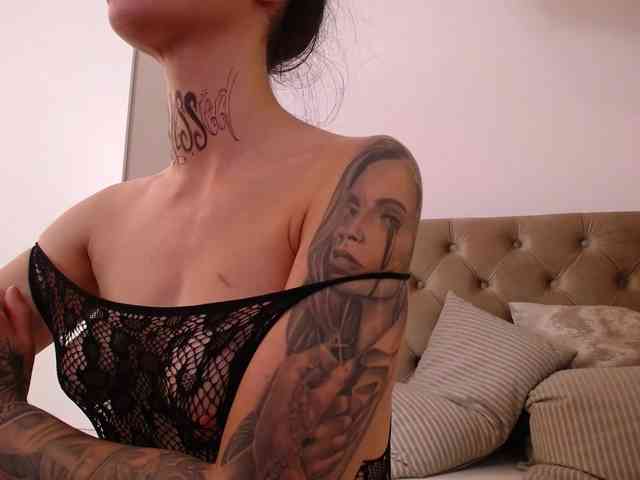 RaniaVibeXX