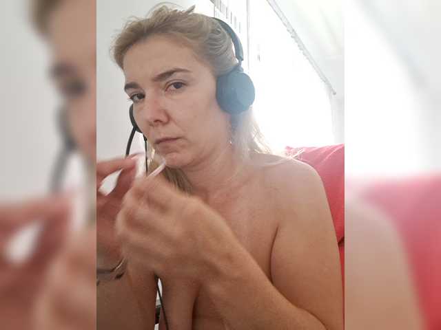 lunasoftangel9 live cam on BongaCams