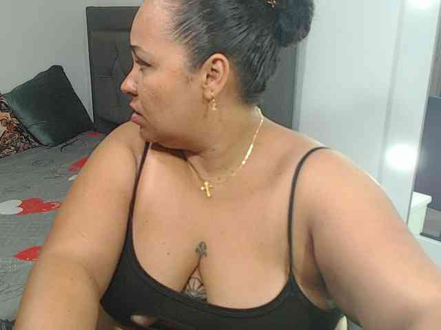 StarlettConnor webcam