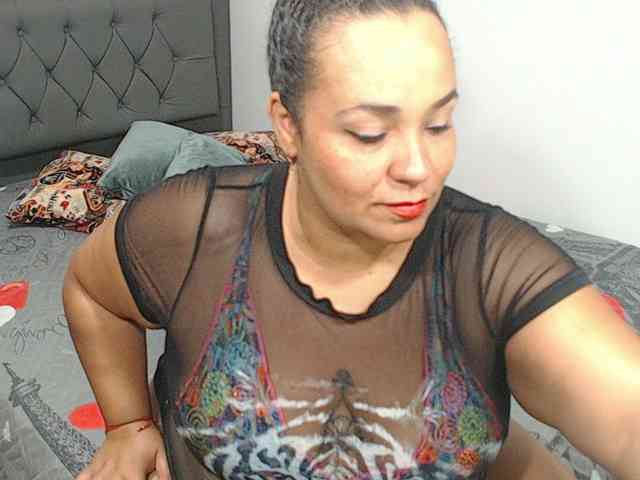 StarlettConnor webcam