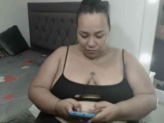 StarlettConnor webcam