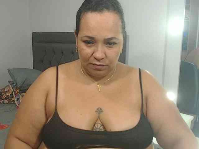 StarlettConnor webcam