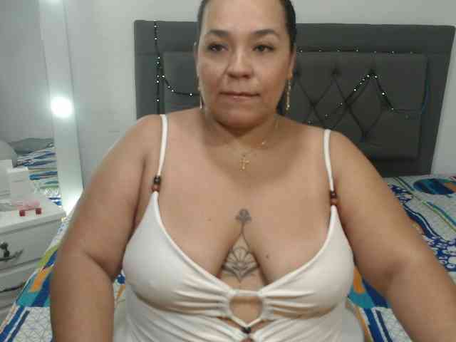 StarlettConnor webcam